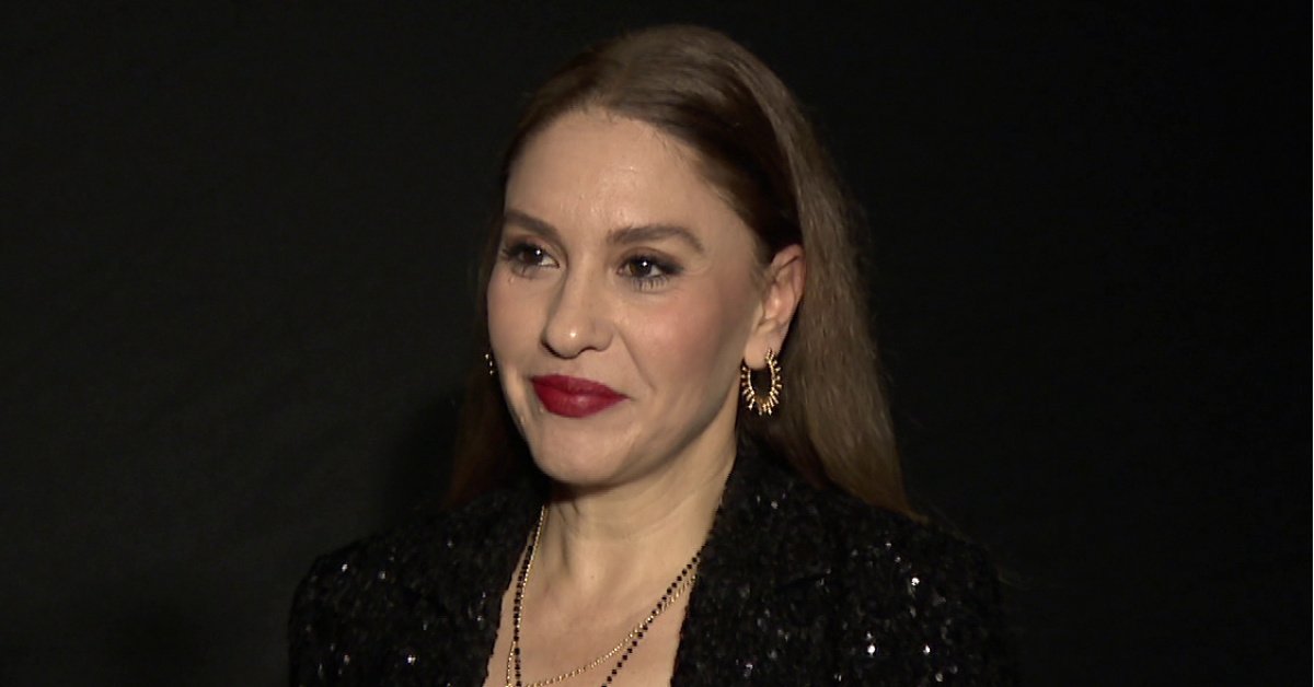 Evrim Alasya: Şarkı söylemeyi seviyorum