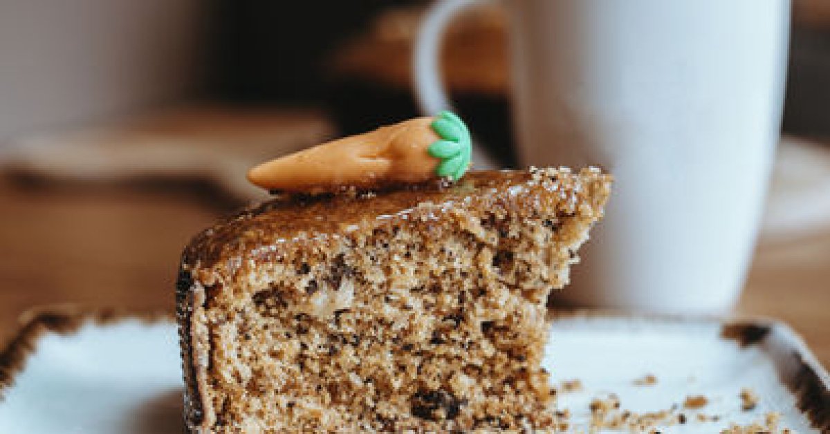 Havuçlu Cevizli Kek Nasıl Yapılır, Malzemeleri Neler? ymk