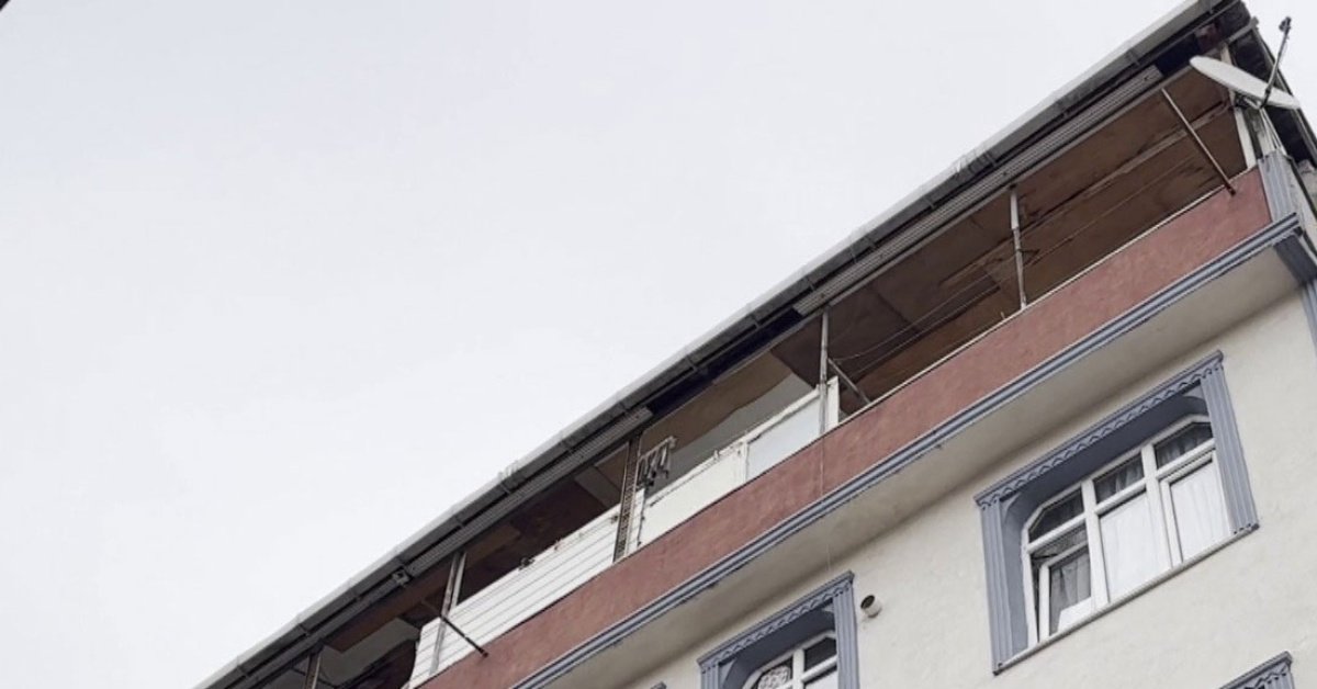 İstanbul’da dehşet! Polis eve girdi 3 kişiyi ölü buldu | SON DAKİKA HABER