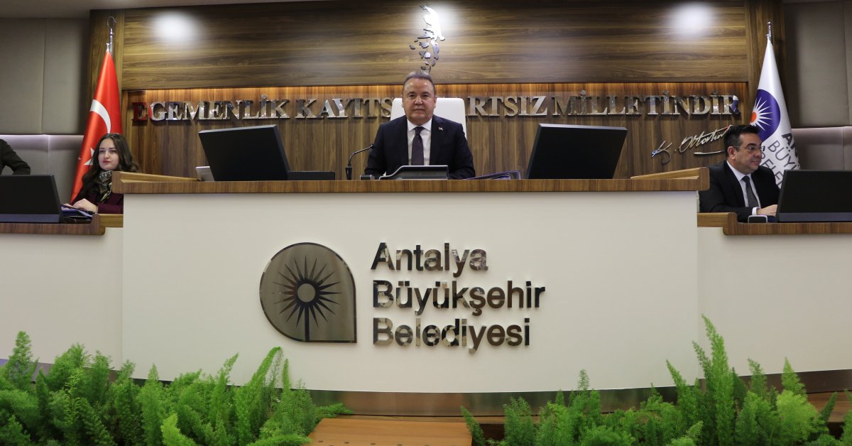 Son dakika: Antalya Büyükşehir Belediyesi’nde 41 kişi için yolsuzluk iddianamesi