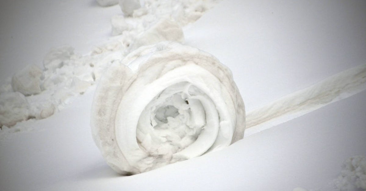 Doğada ender oluşan kar ruloları Ilgaz Dağı’nda görüntülendi