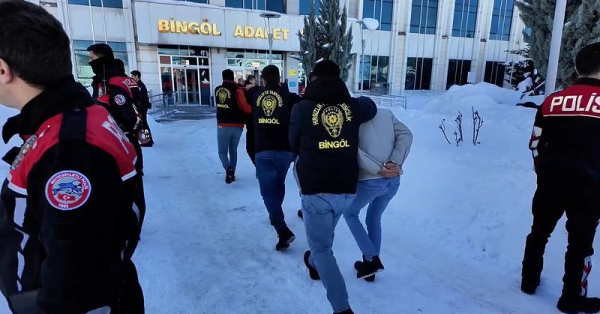 Bingöl’de “Change” araç operasyonu: 5 tutuklama