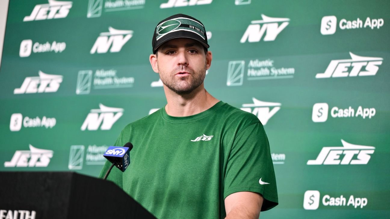 Jets, OC Tanner Engstrand parting ways, sources say