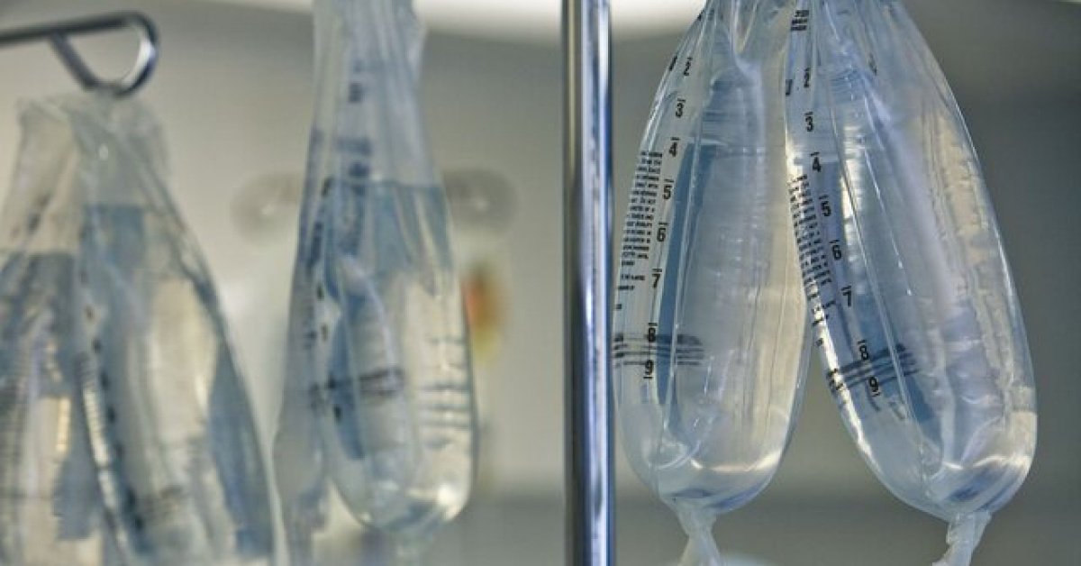 Serum orucu bozar mı? Diyanet’e göre oruçluyken serum orucu bozar mı?