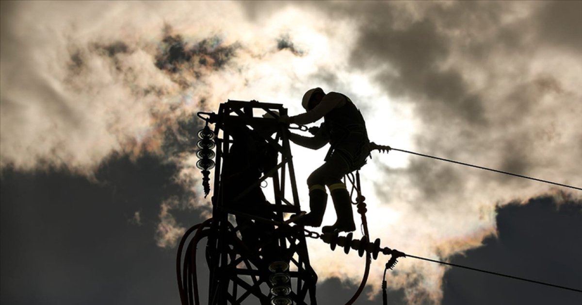 İstanbul’da 23 ilçede elektrik kesintisi yaşanacak! 27 Ocak 2026 Salı İstanbul’da elektrikler ne zaman gelecek, saat kaçta kesilecek?