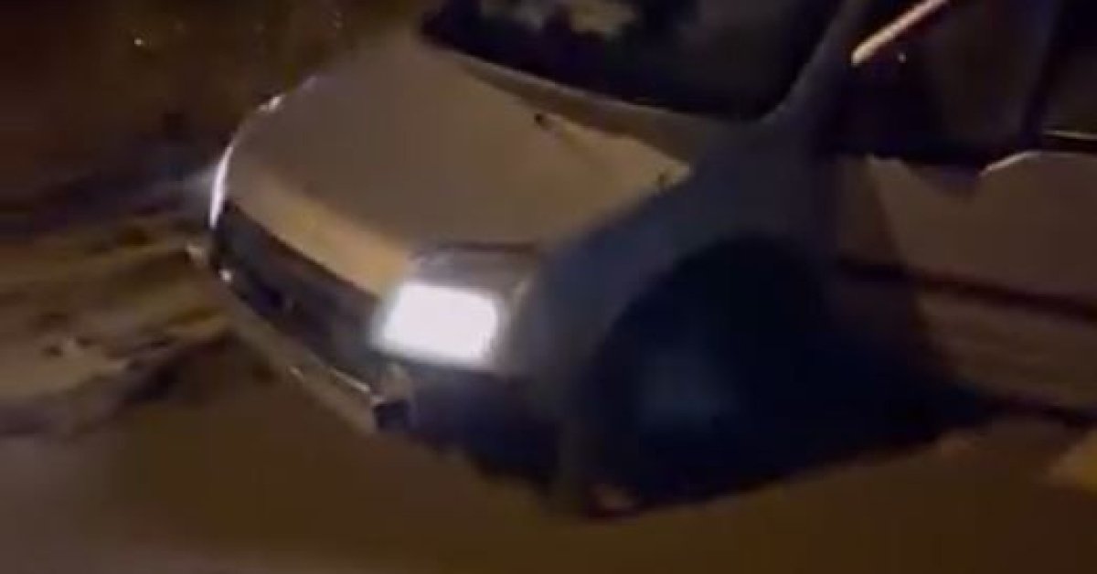 Son dakika: Adana’da sağanak hayatı olumsuz etkiledi