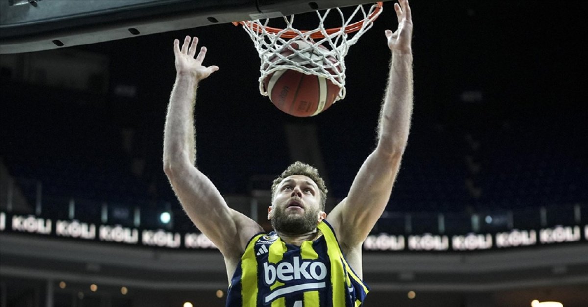 Fenerbahçe Beko – Anadolu Efes maçı ne zaman, saat kaçta ve hangi kanalda canlı yayınlanacak?