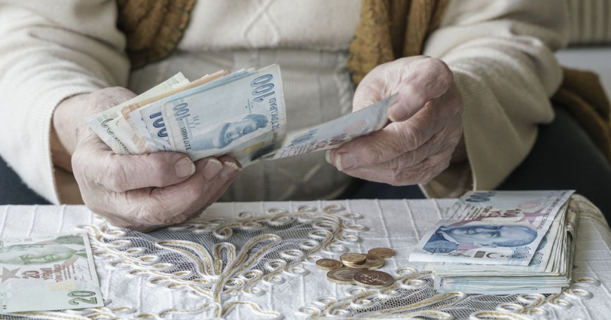 Emekli bayram ikramiyesi ne kadar olacak? Emekli bayram ikramiyesine yüzde kaç zam yapılacak, masada hangi senaryolar var?