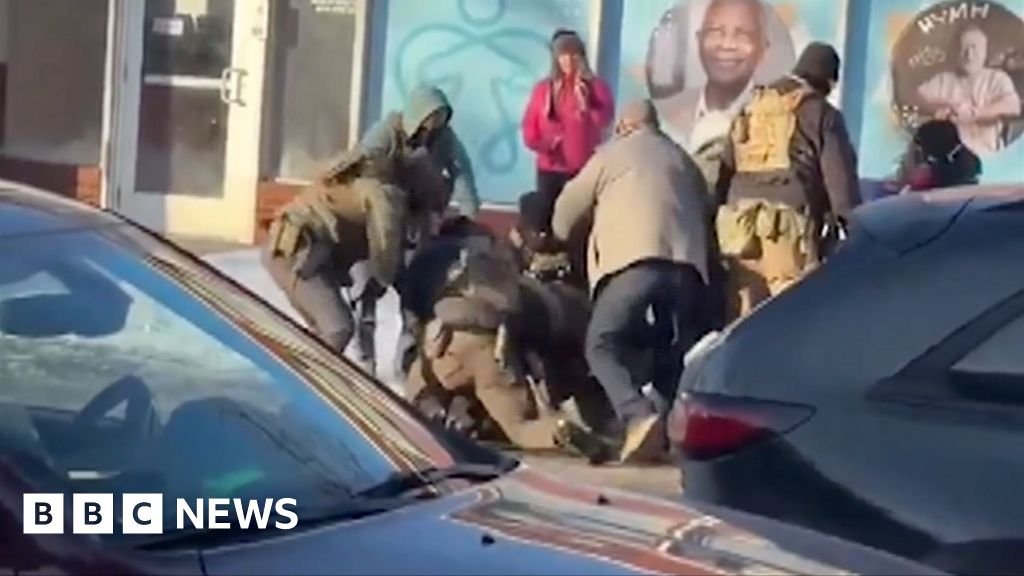 Video shows fatal shooting in Minneapolis