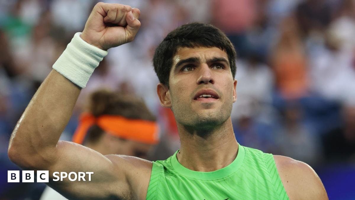 Australian Open 2026: Carlos Alcaraz beats Alexander Zverev in epic to reach final