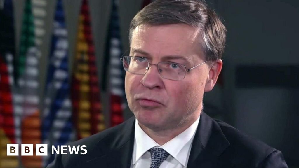 Door is open to customs union talks with UK, EU Commissioner says