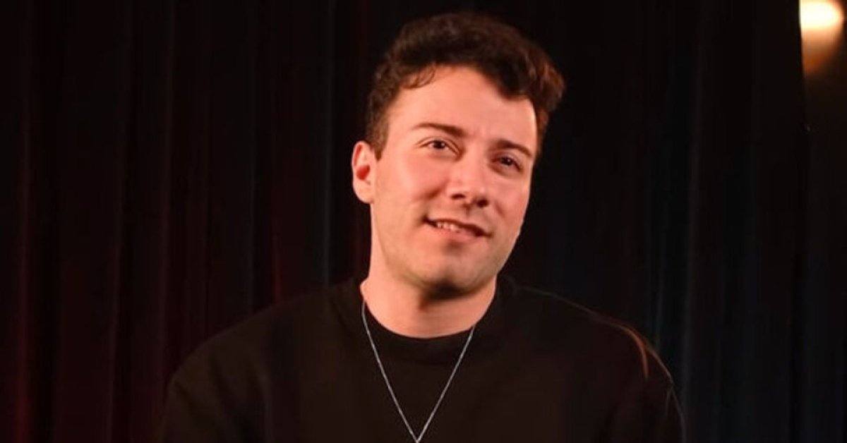 Hakkında yakalama kararı bulunan Enes Batur’dan açıklama