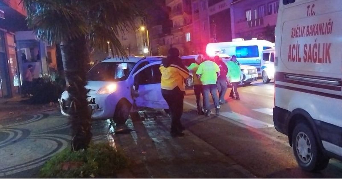 Son dakika: Feci Kaza Kamerada: Ticari aracın çarptığı yaya hayatını kaybetti