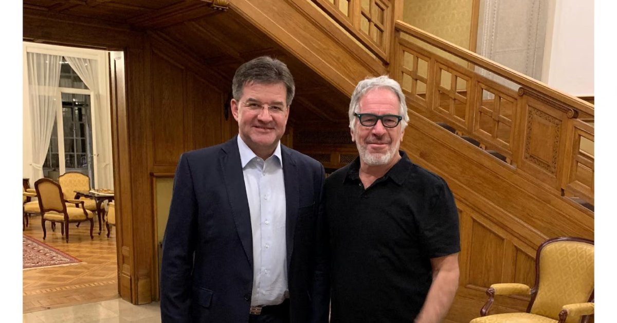 Slovakya Ulusal Güvenlik Danışmanı Lajcak, Epstein dosyaları nedeniyle istifa etti