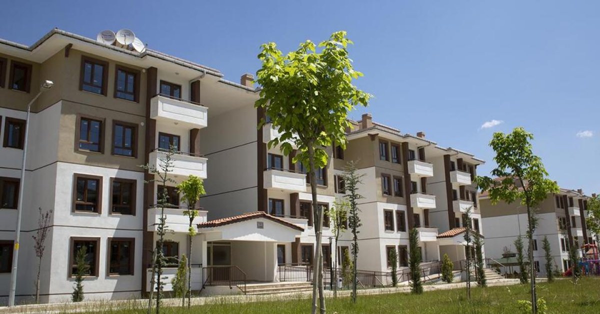 TOKİ kura takviminde yeni iller duyuruldu! 2026 TOKİ sosyal konut kura sonuçları isim listesi nasıl ve nereden öğrenilir?