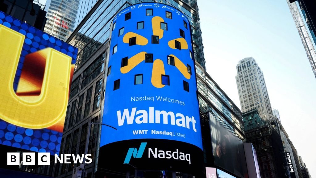 Walmart becomes first retailer to hit $1tn market value