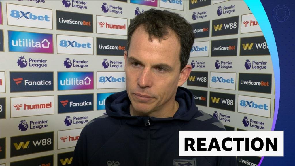 '40 points still the target' – Le Bris calms talk of Europe