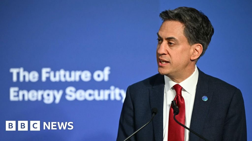 MPs fear data centre boom could derail Miliband's net zero plans