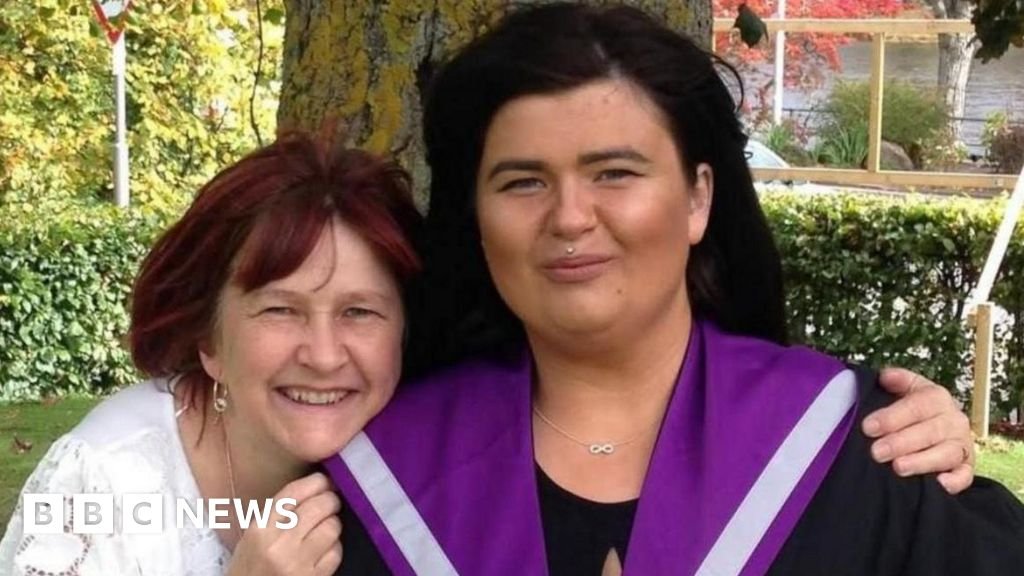 'We're in hell': Mum faces two-year wait for answers about her daughter's LA death