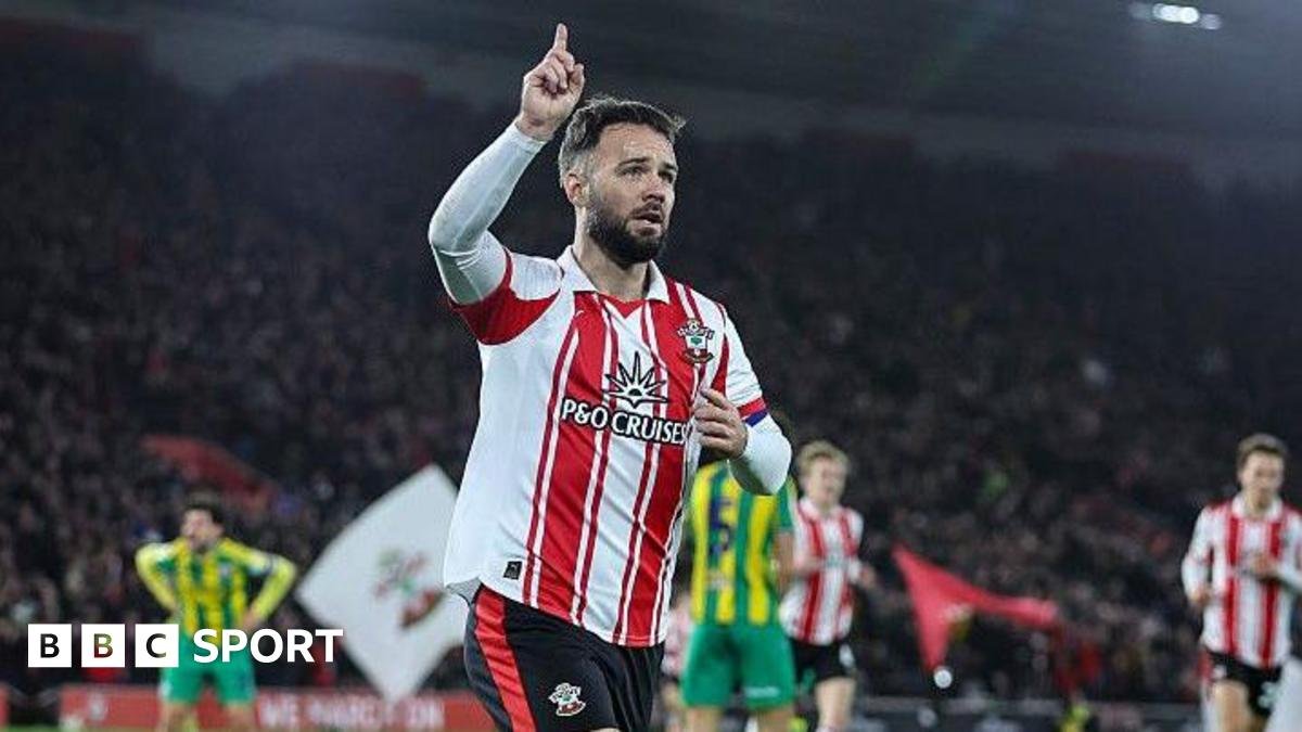Adam Armstrong: Wolves snap up striker from Southampton