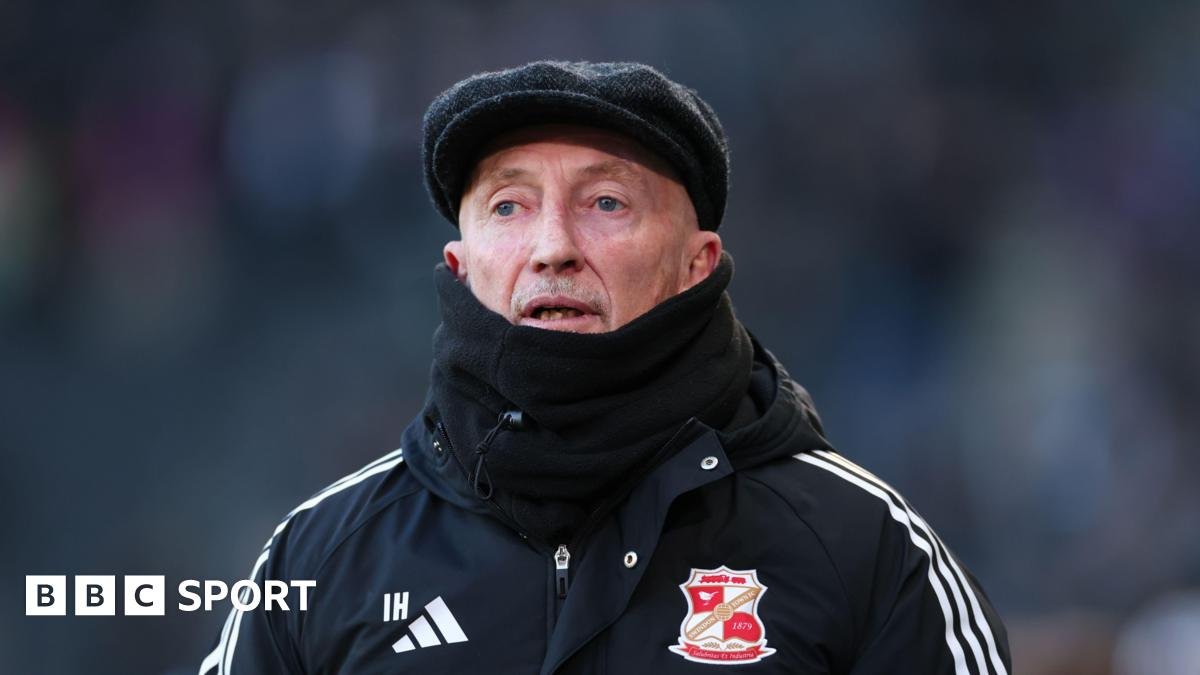 Swindon Town thrown out of EFL Trophy with Luton Town into quarter-finals